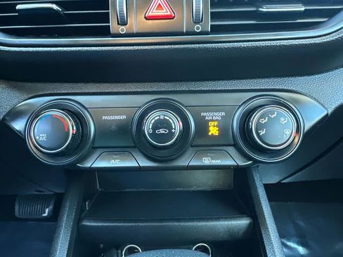 Used 2023 Kia Forte LXS image 30