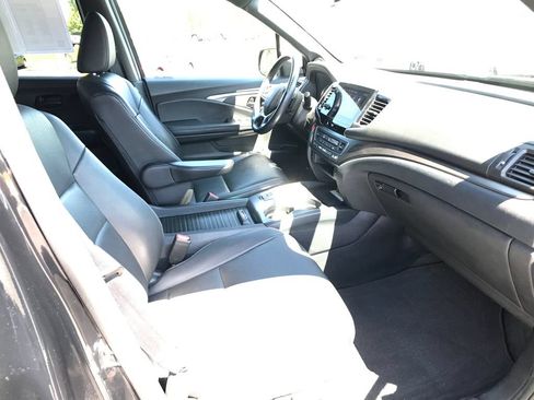 Certified 2023 Honda Passport EX-L image 29
