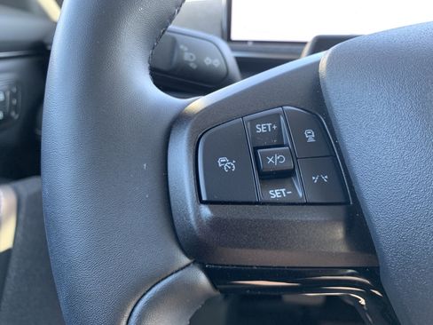 Used 2022 Ford Mustang Mach-E Premium image 19