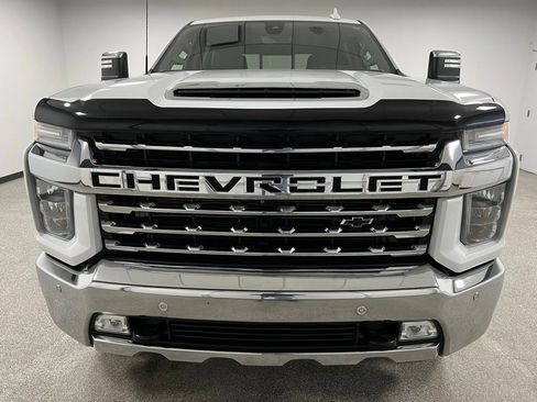 Used 2020 Chevrolet Silverado 2500 LTZ image 3