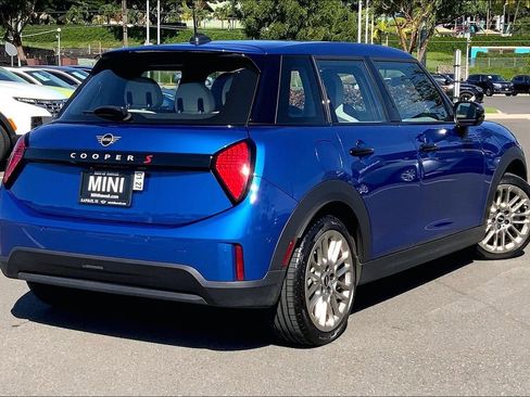 Certified 2025 MINI Cooper S image 14