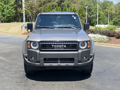 Used 2025 Toyota Land Cruiser 1958 image 3