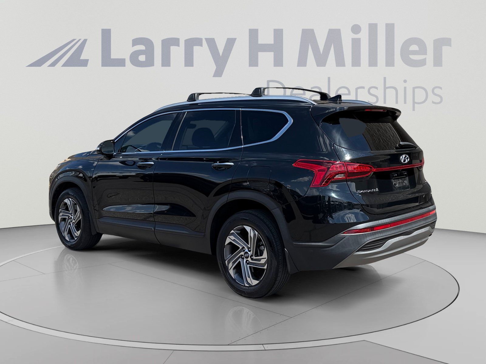 Certified 2023 Hyundai Santa Fe SEL FWD image 3