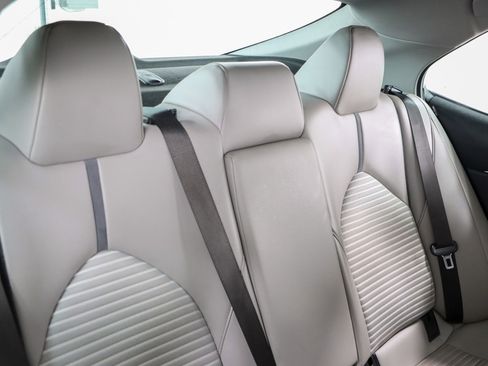 Used 2023 Toyota Camry SE FWD image 27