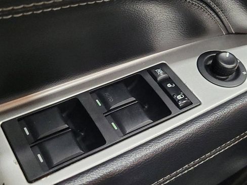 Used 2016 Jeep Compass Latitude image 27