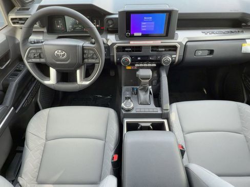 New 2025 Toyota Tacoma SR5 image 4