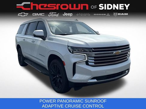 Used 2023 Chevrolet Suburban High Country AWD/4WD image 7