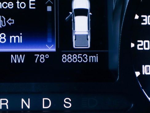 Used 2019 Ford Ranger XLT w/ Equipment Group 301A Mid image 26