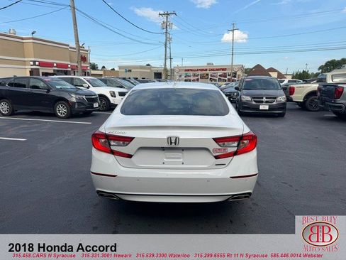Used 2018 Honda Accord Touring image 6