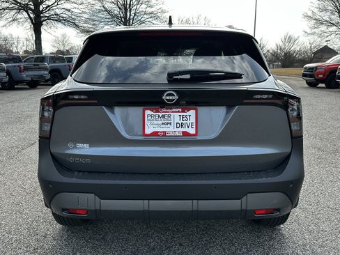 New 2026 Nissan Kicks SV w/ SV Premium Package image 6