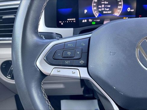 Used 2022 Volkswagen Atlas SE w/ Panoramic Sunroof Package AWD/4WD image 18