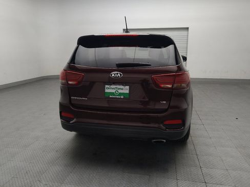 Used 2020 Kia Sorento AWD V6 image 7