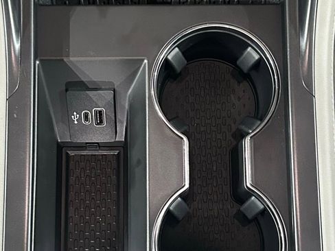 New 2026 Lincoln Nautilus Premier w/ Equipment Group 102A image 90