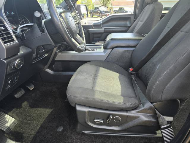 Used 2018 Ford F150 XLT w/ Equipment Group 302A Luxury AWD/4WD image 9