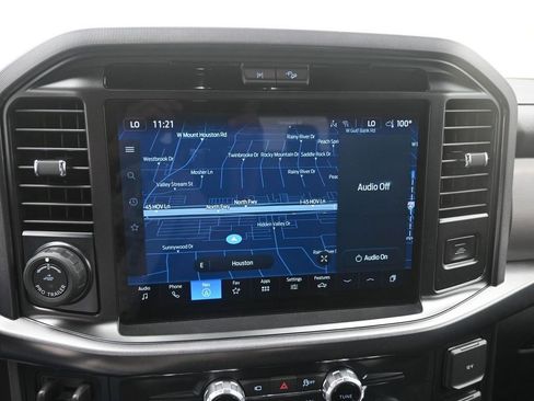 New 2025 Ford F150 Platinum w/ FX4 Off-Road Package image 4