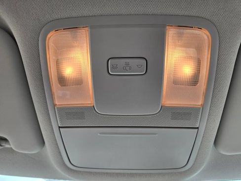 Used 2024 Kia Soul LX FWD image 27