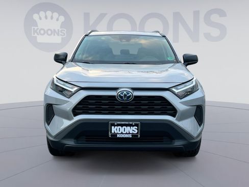 Used 2024 Toyota RAV4 LE image 15