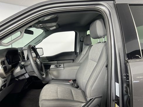 Used 2025 Ford F150 XLT image 21