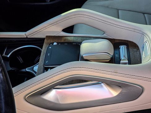 Used 2023 Mercedes-Benz GLS 450 GLS 450 image 15