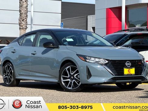 New 2025 Nissan Sentra SR image 1