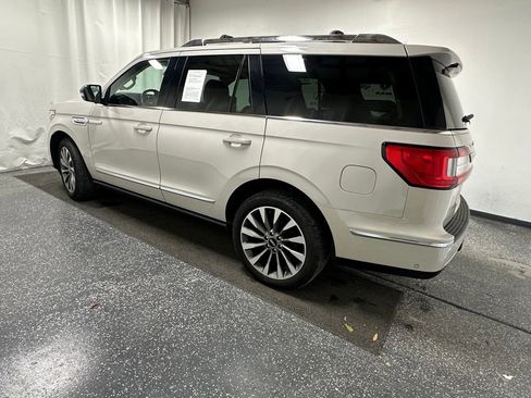 Used 2020 Lincoln Navigator Reserve w/ Luxury Package image 4