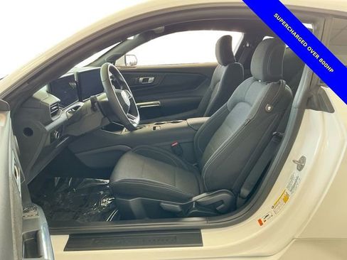 Used 2025 Ford Mustang GT image 4