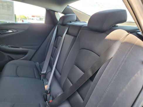 Used 2023 Chevrolet Malibu LT image 13
