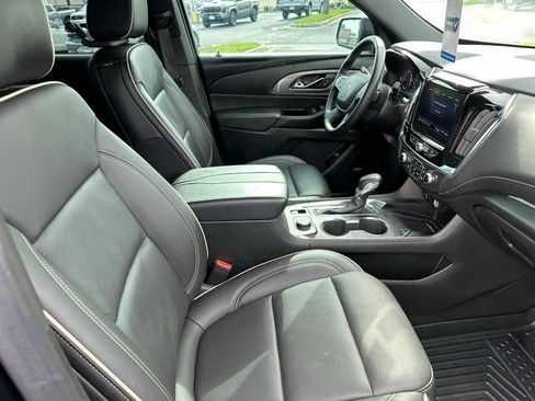 Used 2023 Chevrolet Traverse Premier w/ Redline Edition image 23