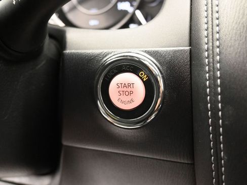 Used 2019 Nissan Armada Platinum w/ Captain's Chairs Package image 21