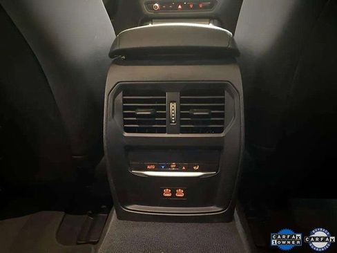 Used 2025 BMW i4 xDrive40i image 72