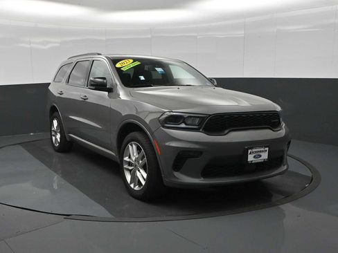 Used 2023 Dodge Durango GT AWD/4WD image 2