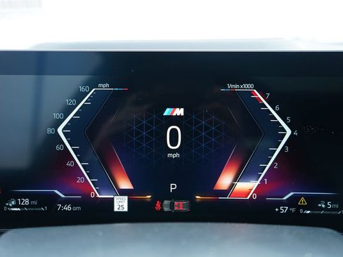 New 2026 BMW X5 xDrive50e w/ M Sport Package image 17