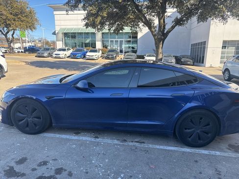 Used 2023 Tesla Model S Base image 8