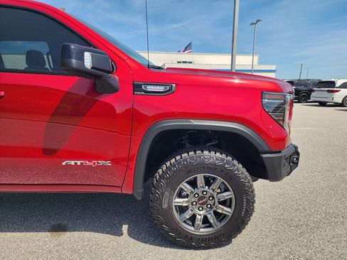 Used 2025 GMC Sierra 1500 AT4X AWD/4WD image 11