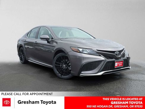 Used 2024 Toyota Camry XSE FWD image 1