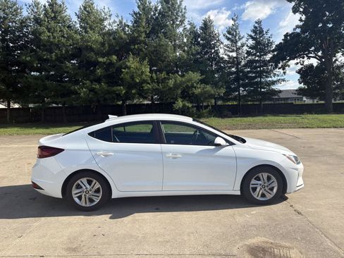Used 2020 Hyundai Elantra SEL w/ Cargo Package (C1) FWD image 9