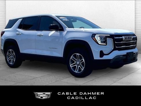 Used 2025 GMC Terrain Elevation AWD/4WD image 1