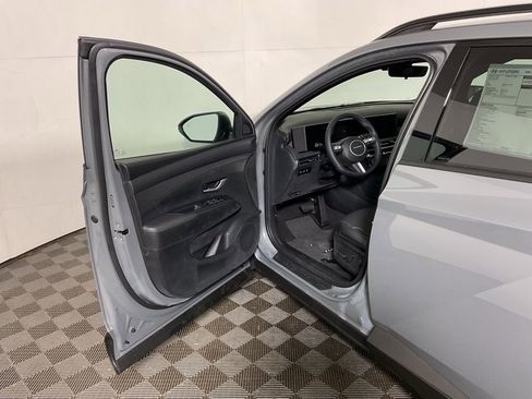 New 2026 Hyundai Tucson XRT image 18