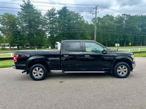 Used 2018 Ford F150 XLT w/ Equipment Group 302A Luxury image 4