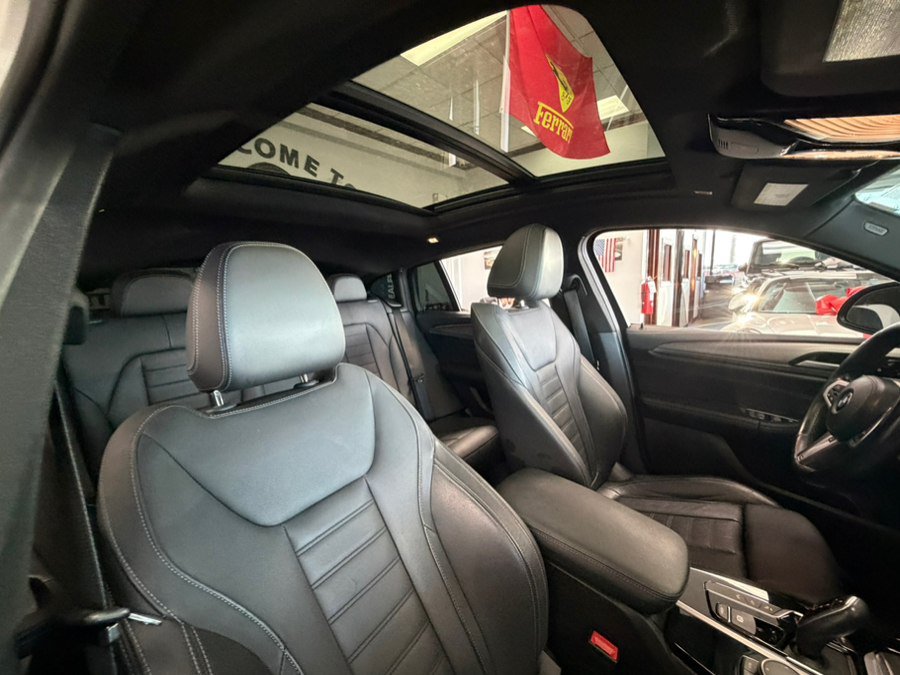 Used 2021 BMW X4 M40i w/ Executive Package AWD/4WD image 48