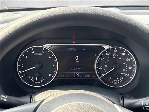Used 2025 Nissan Sentra SV FWD image 13