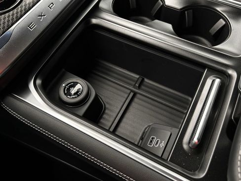 New 2026 Ford Expedition Max Platinum w/ Stealth Appearance Package image 41