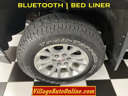 Used 2016 GMC Sierra 1500 SLE w/ SLE Value Package AWD/4WD image 10