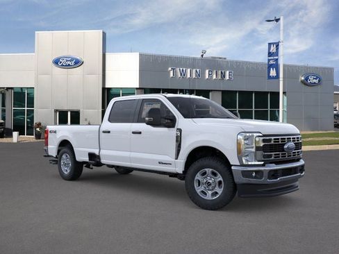 New 2026 Ford F250 XLT w/ Snow Plow Prep Package AWD/4WD image 7