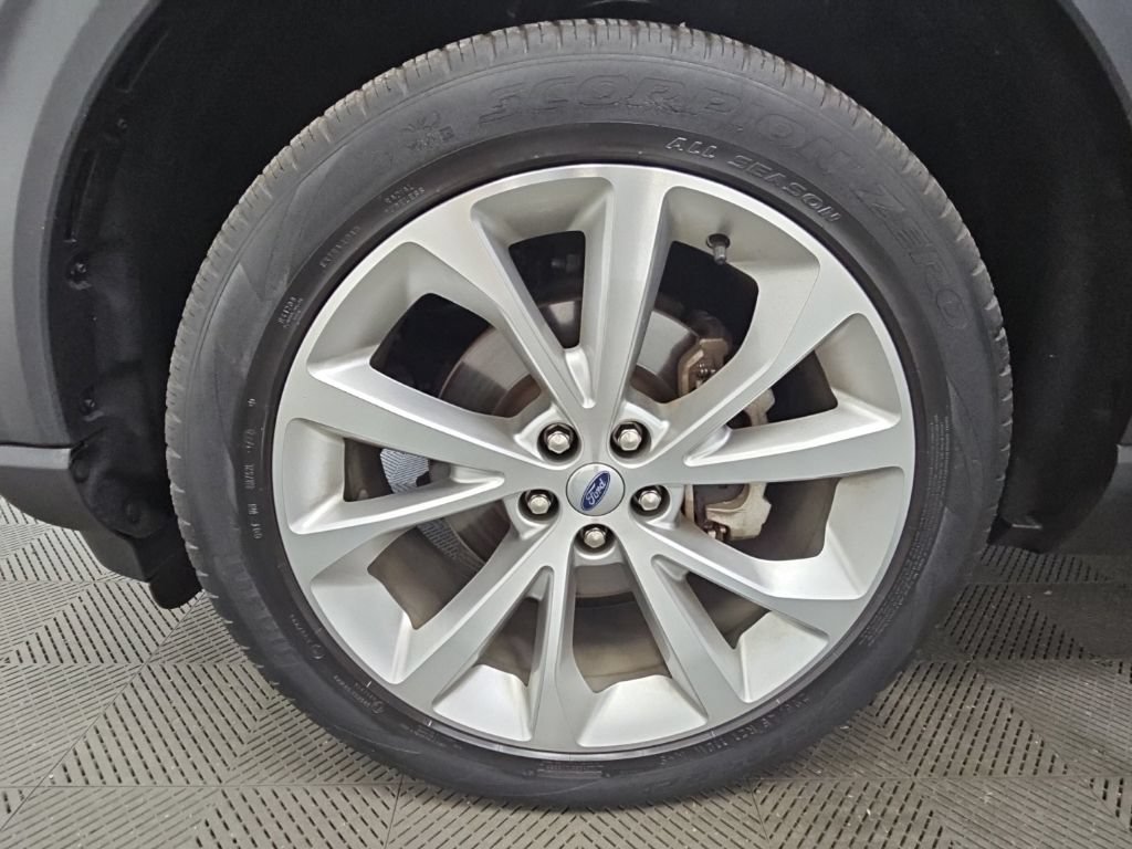 Used 2023 Ford Explorer Platinum w/ Technology Package AWD/4WD image 48