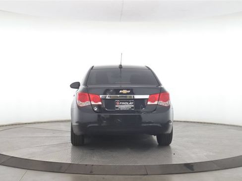Used 2015 Chevrolet Cruze LS FWD image 11