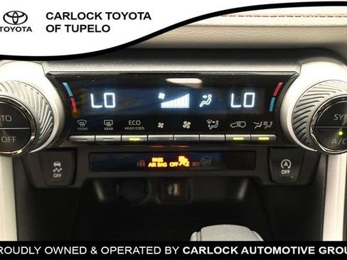 Used 2025 Toyota RAV4 XLE w/ Convenience Package FWD image 31