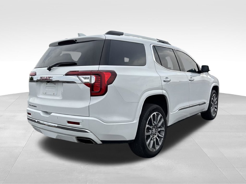 Used 2023 GMC Acadia Denali FWD image 5