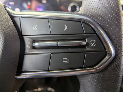 New 2025 Chevrolet Blazer EV LT FWD image 24