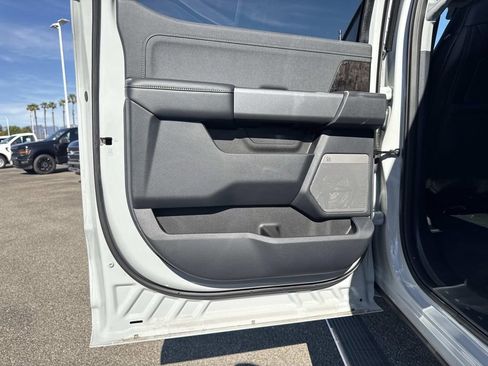 New 2025 Ford F350 Lariat w/ Lariat Ultimate Package image 22